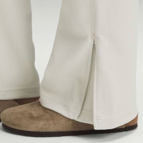 Lululemon Brushed Softstreme Ribbed Zip Flared Pant 32.5” – Bone | Size 6 | NWT - Picture 11 of 11
